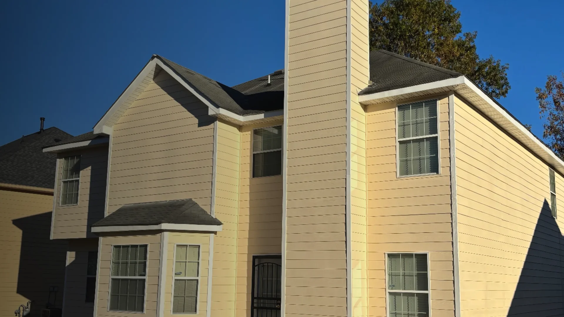 Hero Full Width Frame 1